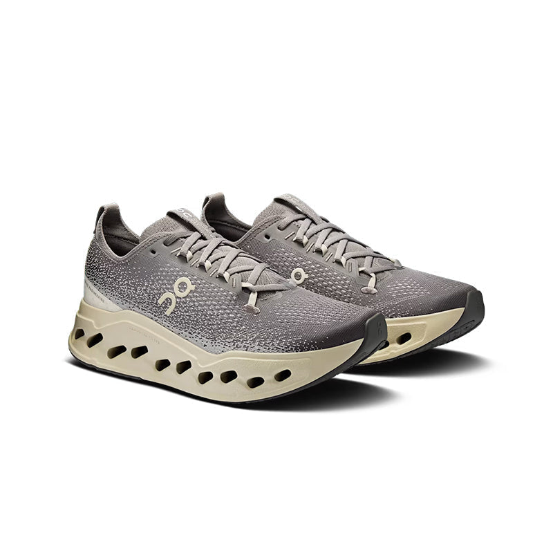 On Cloudsurfer Max Wide Asphalt Ice – Running Shoes