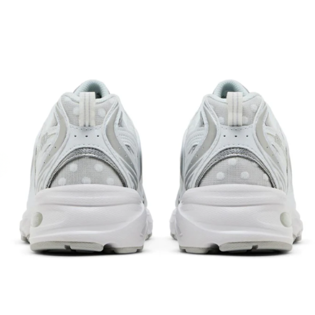 New Balance 530 White Silver Polka Dots – Sneakers