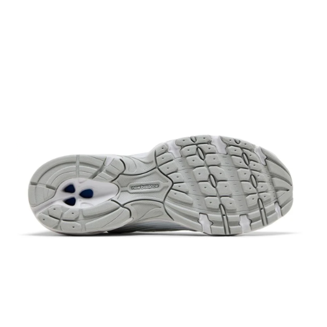New Balance 530 White Silver Polka Dots – Sneakers