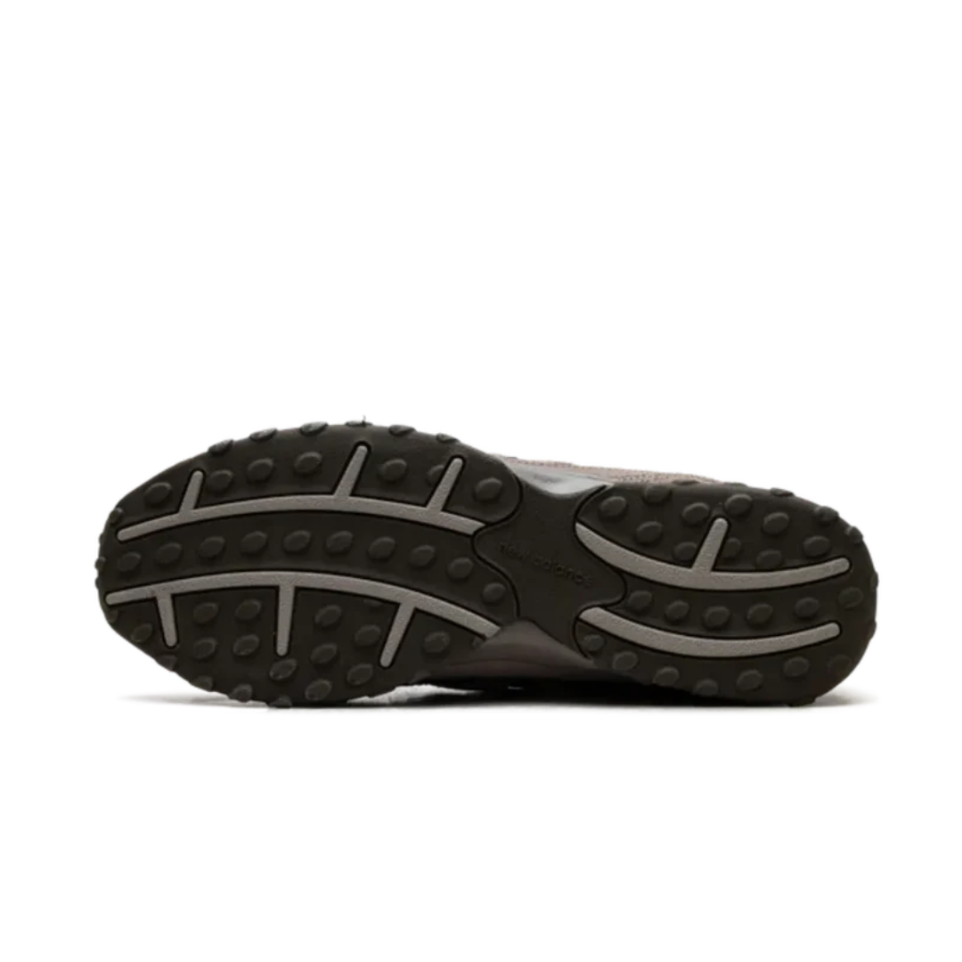 New Balance 204L Mushroom Arid Stone Brown – Sneakers