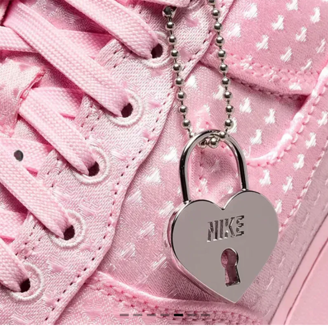Nike Air Force 1 Low Valentine's Day Pink Foam – Sneakers