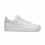 Nike Air Force 1 07 Triple White – Sneakers