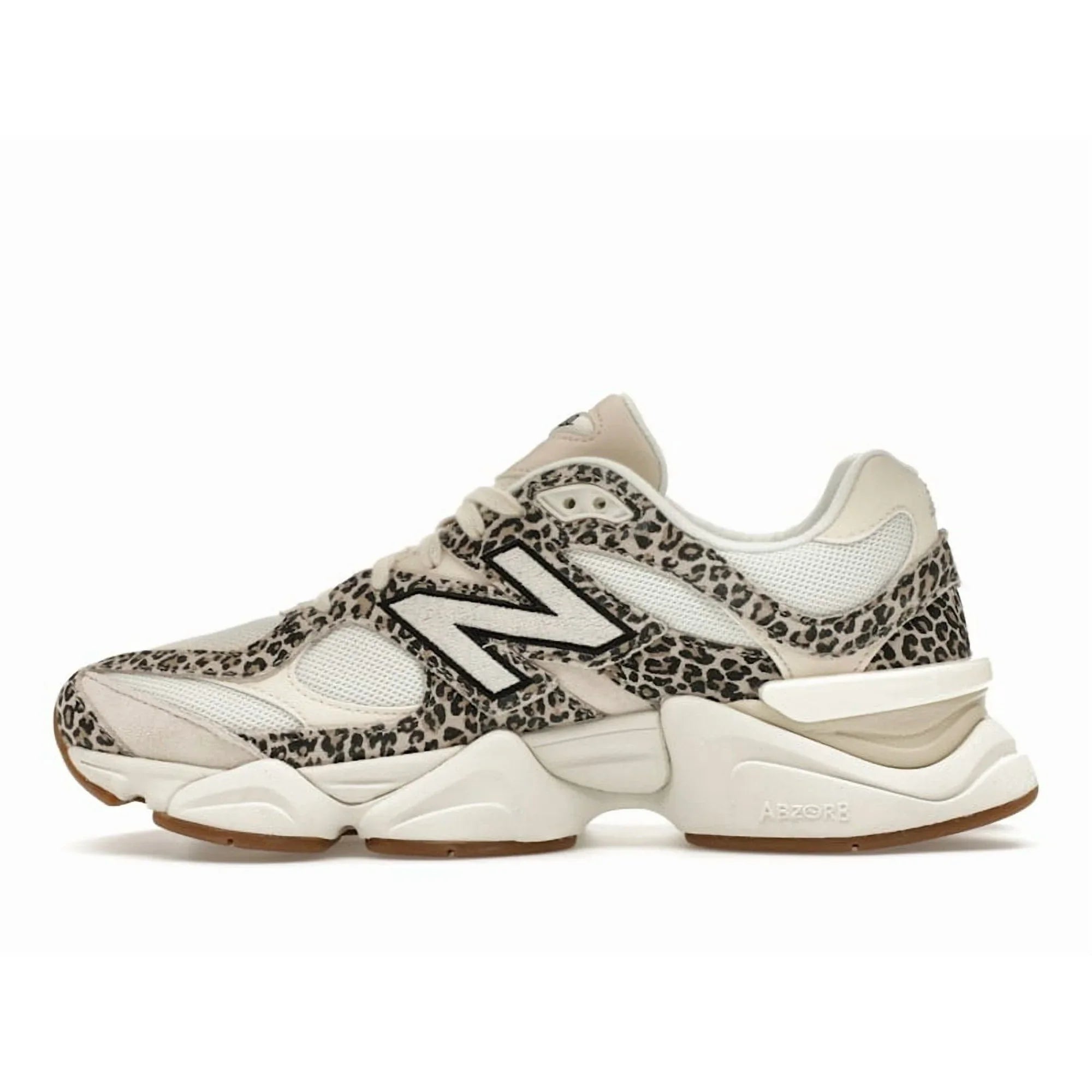 New Balance 9060 Leopard Print – Sneakers