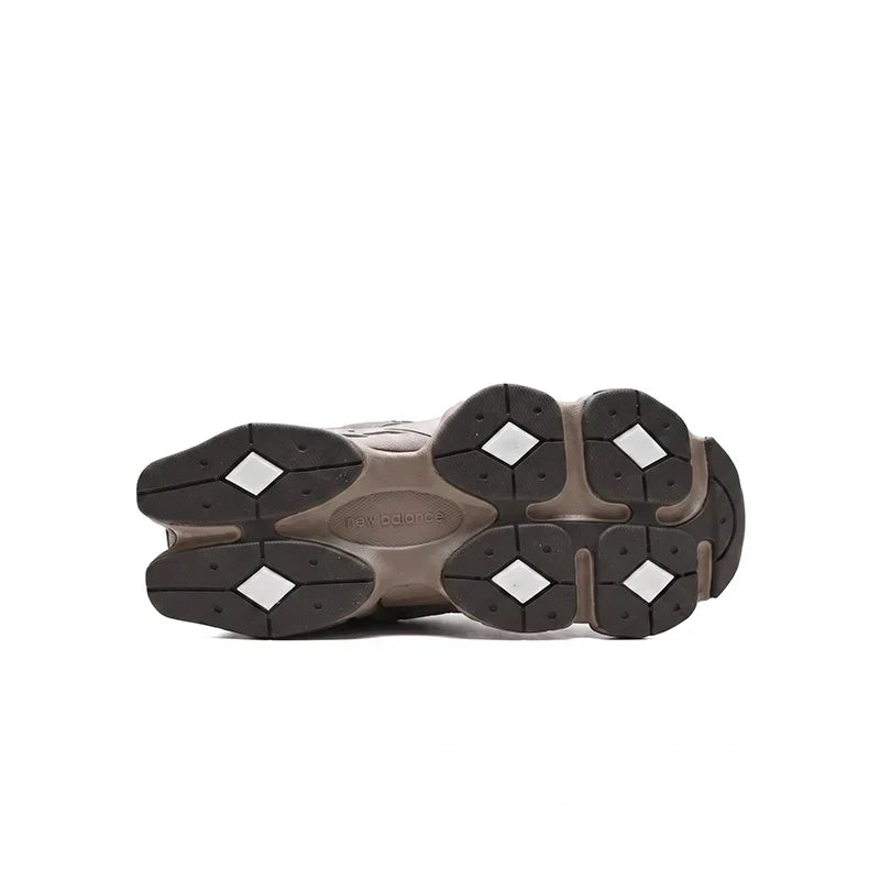 9060 Brown Ice